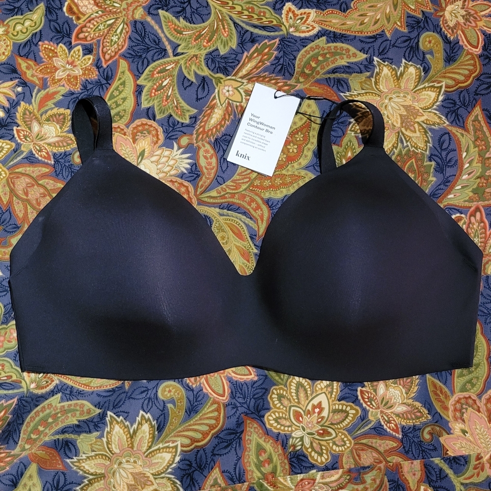 BNWT Knix Wingwoman Bra size 7++